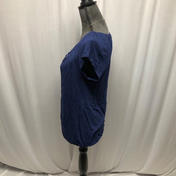 Old Navy Blouse Womens Size Medium Navy Blue Scoop Neck Embroidered Cap Sleeve - Picture 3 of 5